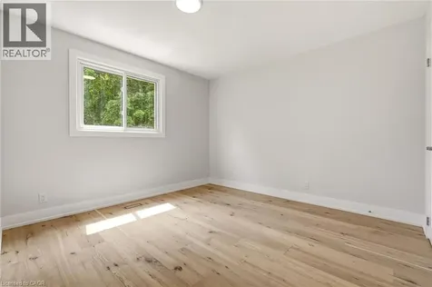 2234 Kilbride Street Burlington ON L7P 0J4