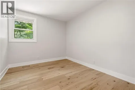 2234 Kilbride Street Burlington ON L7P 0J4