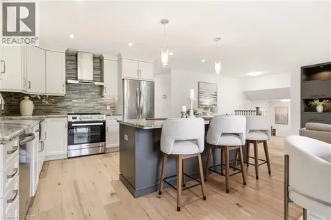 2234 Kilbride Street Burlington ON L7P 0J4