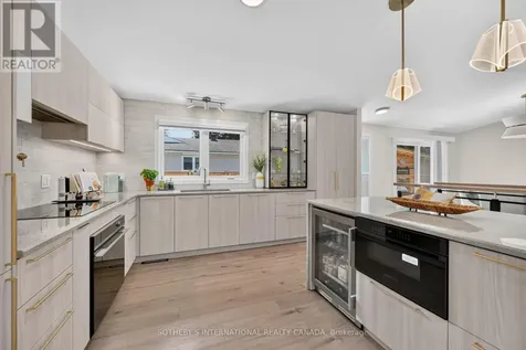 2 Parkglen Drive Ottawa ON K2G 3R5