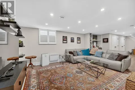 2 Parkglen Drive Ottawa ON K2G 3R5