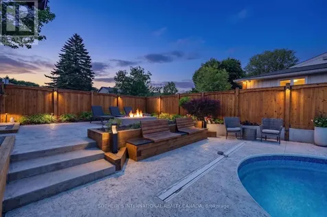 2 Parkglen Drive Ottawa ON K2G 3R5