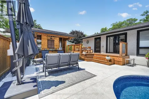 2 Parkglen Drive Ottawa ON K2G 3R5