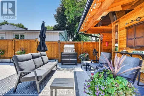 2 Parkglen Drive Ottawa ON K2G 3R5