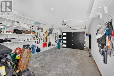 2 Parkglen Drive Ottawa ON K2G 3R5