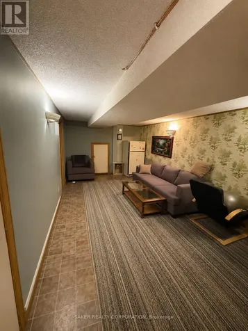 13 Pol Court St. Thomas ON N5R 5P9