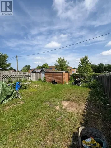13 Pol Court St. Thomas ON N5R 5P9