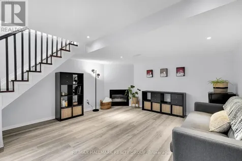132 Laramie Crescent Ottawa ON K2J 5Z8