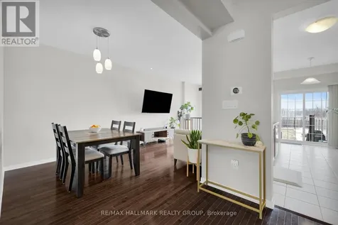 132 Laramie Crescent Ottawa ON K2J 5Z8