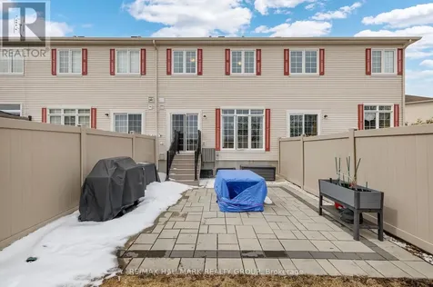132 Laramie Crescent Ottawa ON K2J 5Z8