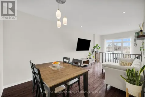 132 Laramie Crescent Ottawa ON K2J 5Z8