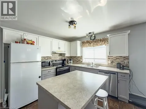 126 Concession Road Dunnville ON N1A 1L1