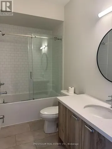 1446 19 Th Avenue Richmond Hill ON L3R 0G4