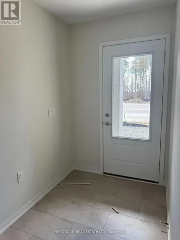1446 19 Th Avenue Richmond Hill ON L3R 0G4