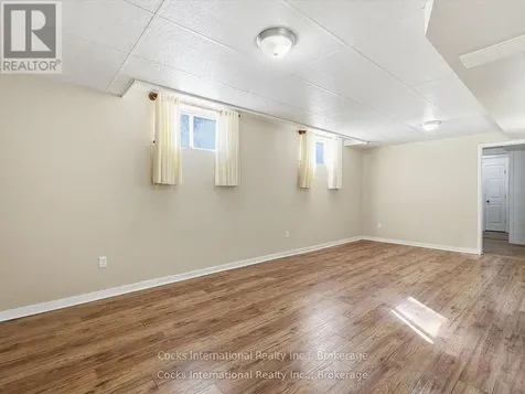 36 Susan Street West Huntsville ON P1H 1X2