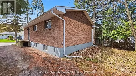 36 Susan Street West Huntsville ON P1H 1X2