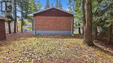 36 Susan Street West Huntsville ON P1H 1X2