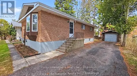 36 Susan Street West Huntsville ON P1H 1X2