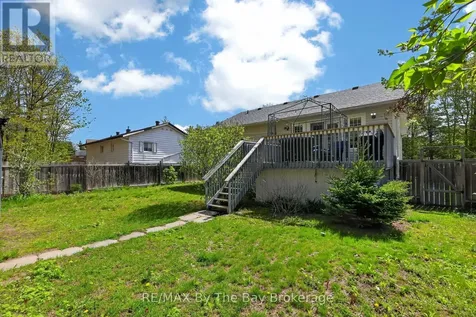 326 Golf Course Road Wasaga Beach ON L9Z 1S5