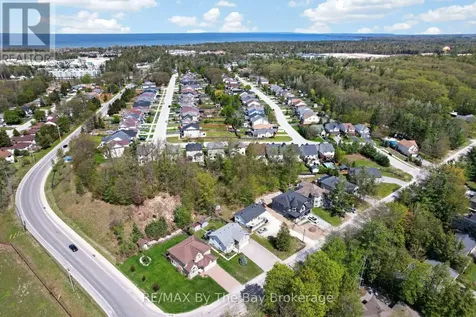 326 Golf Course Road Wasaga Beach ON L9Z 1S5