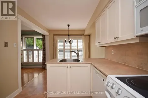 55 Harrington Court Ottawa ON K2K 2S6