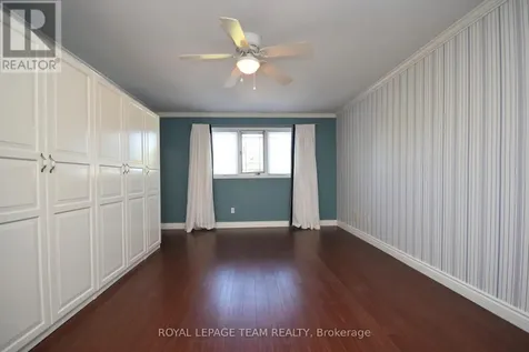 55 Harrington Court Ottawa ON K2K 2S6