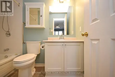 55 Harrington Court Ottawa ON K2K 2S6