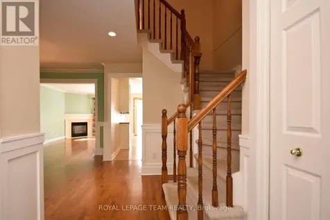 55 Harrington Court Ottawa ON K2K 2S6