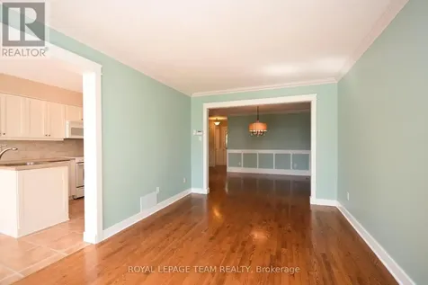 55 Harrington Court Ottawa ON K2K 2S6