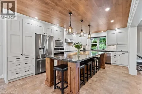 809 Kilman Road Pelham ON L0S 1C0