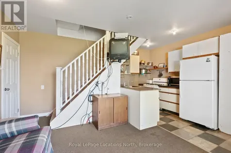 6 Ashfield-huron Road Huron-kinloss ON N2Z 2X3