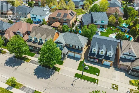 1588 Ramshaw Crescent Milton (be Beaty) ON L9T 5L9