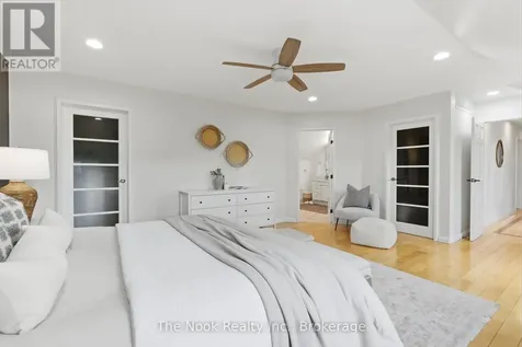 15 Hillside Drive Clarington ON L0B 1J0