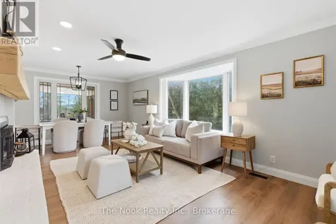 15 Hillside Drive Clarington ON L0B 1J0