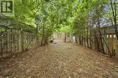 81 Cambridge Avenue Hamilton ON L8H 1T7