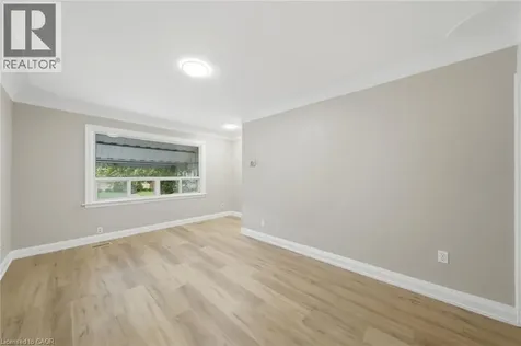 81 Cambridge Avenue Hamilton ON L8H 1T7