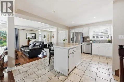 15 Edgar Drive Brantford ON N3R 6X7