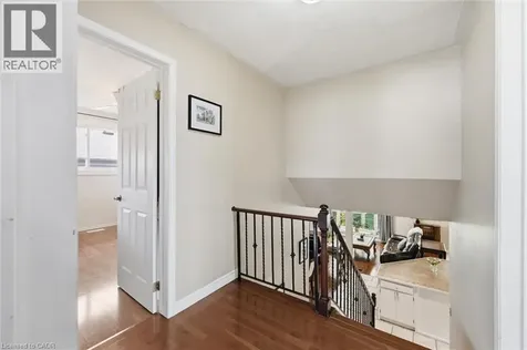 15 Edgar Drive Brantford ON N3R 6X7