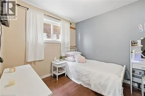 15 Edgar Drive Brantford ON N3R 6X7