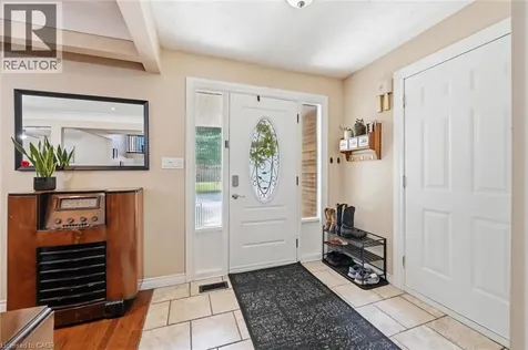 15 Edgar Drive Brantford ON N3R 6X7