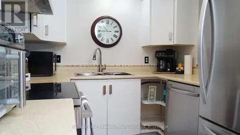 4 Trafalgar Road Collingwood ON L9Y 5G4