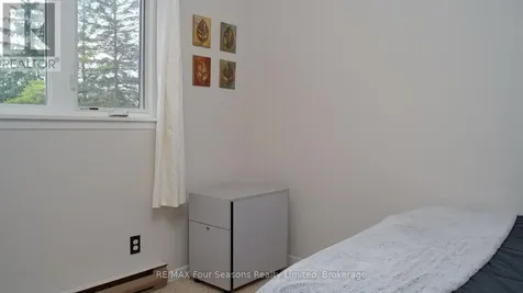 4 Trafalgar Road Collingwood ON L9Y 5G4