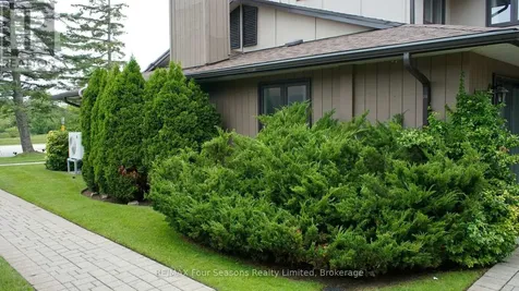 4 Trafalgar Road Collingwood ON L9Y 5G4