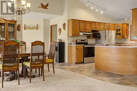 4 & 6 Sharon Park Drive Mckellar ON P0G 1C0