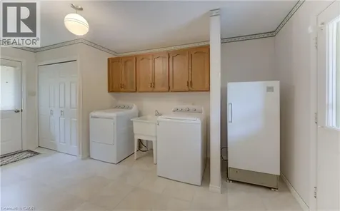 46 Huntingdale Drive Kitchener ON N2A 3K6