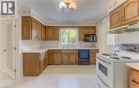 46 Huntingdale Drive Kitchener ON N2A 3K6