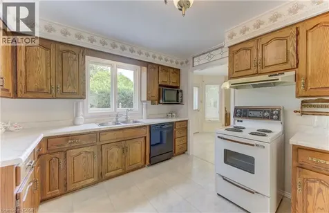 46 Huntingdale Drive Kitchener ON N2A 3K6