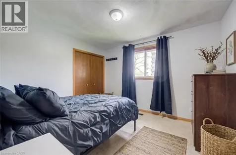 43 Middleton Street Cambridge ON N1S 2R2