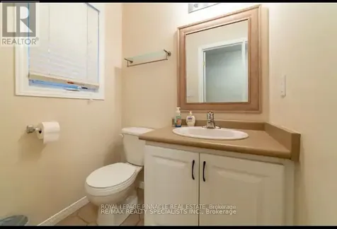 60 Everglade Crescent Kitchener ON N2E 3Y6