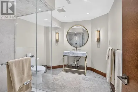 90 Oaklands Park Court Burlington (bayview) ON L7T 4G9